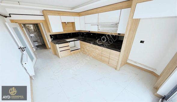 Ayd'den 2+1 (110)m2 Lüx Site İçerisinde Geniş Fırsat Dairesi!!!