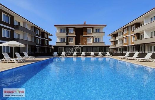 Kocaali Nortstar2'de Havuz Cephe,bahçe Kullanımlı 1+1 Daire