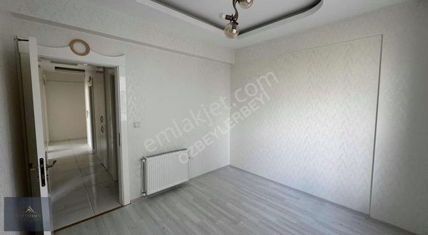 Karacahmet'te Satılık 2+1 Masrafsız Ön Cephe Daire