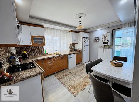 ▄seyit Gayrimenkul▄neşet Ertaş Cd.paralel Lüx Yapılı Ara Kat 3+1