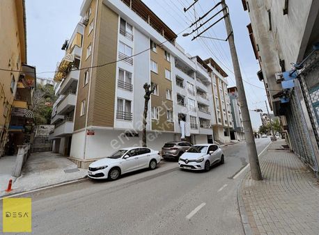 İzmit/kuruçeşme Merkez'de Satılık 2+1 Arakat Amerikan Mutfak