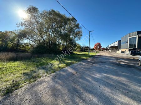 Kocaeli Başiskele Sepetlipınar'da Çok Özel Konumlu Kiralık Boş 1998m²ticari Arsa