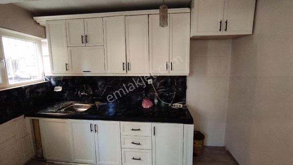 Tekirdağ,aydoğdu,mh.çarşı,1,sokak,bahce,katı,2+1,extra,kapalı,alan+bahçe,çarşı,merkezde,daire