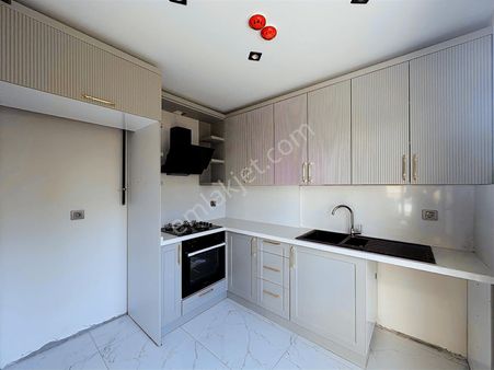 Mersin Erdemli Merkezde Geniş Oturumlu Satılık 2+1 Daire