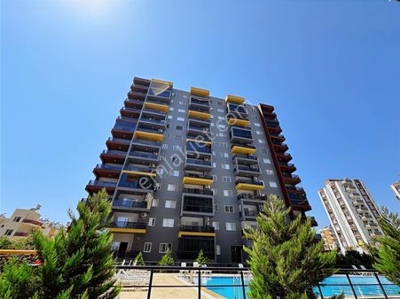 Mersin Erdemli Tömük'te Havuzlu Geniş Oturumlu Satılık 3+1 Daire