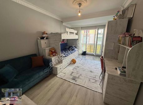 Metrobüse Yürüme Mesafesinde 3+1 Ara Kat Temiz Daire