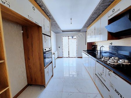 Tanrıverdi'den Satılık Atatürk Mah Arakat Önü Açık 3+1 Daire