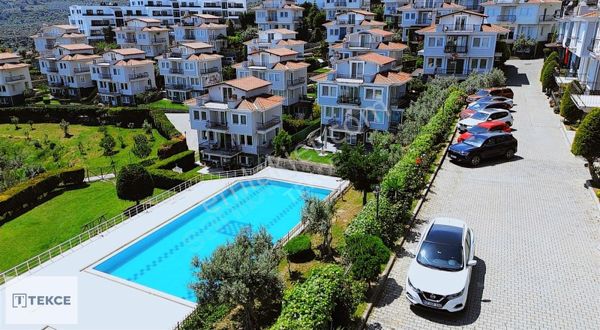 Mudanya Halitpaşa'da Açık Deniz Manzaralı Müstakil Villa | Tekce