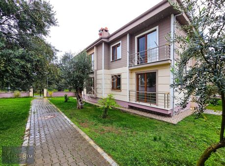 Kerim'den Güre Satılık 2+1 Site İçinde Geniş Cam Balkonlu Daire