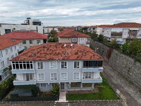 Re/max Maviden Denize Ve Hast. 2 Dk. Mesafede Kom. Petekli Geniş 2+1 Daire