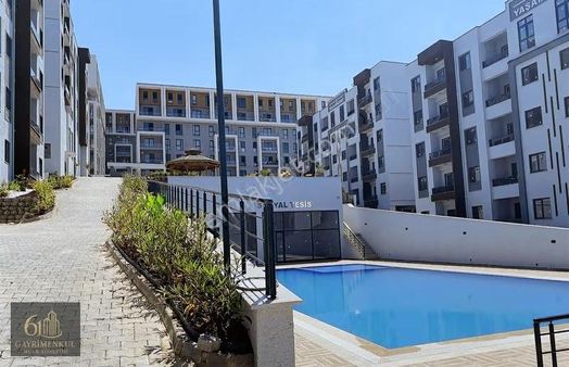 Yaşamkent Sitesi Yüksek Kgs Arakat Eşyalı 2+1 Satılık Fırsat !!!