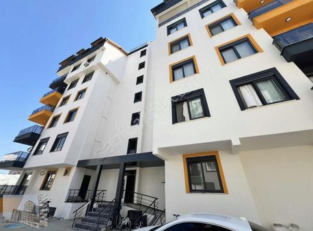 Cumhuriyet Mahallesinde Uygun Fiyat 2+1 Daire