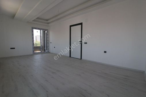 Aslan'dan Mezitli De Ulaşıma Yakın B.mutfak Sıfır 2+1