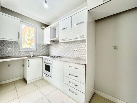 Yüksel'den Satılık Akçay Merkeze Yakın Ayrı Mutfak Doğalgazlı 2+1 Daire