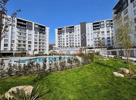 Best Ever'dan Balkan Bulvarda Shu 09'da Kiralık Arakat 3+1 Daire