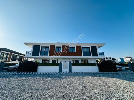 Didim Hisar Mahallesin'de Satılık Otoparklı 3+1 Villa