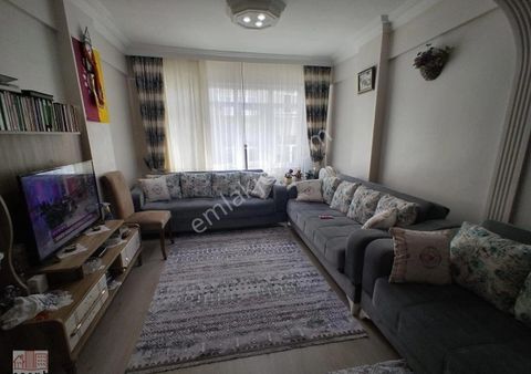 Güngören Güven Mah 2+1 100m2 1.kat Satılık Daire