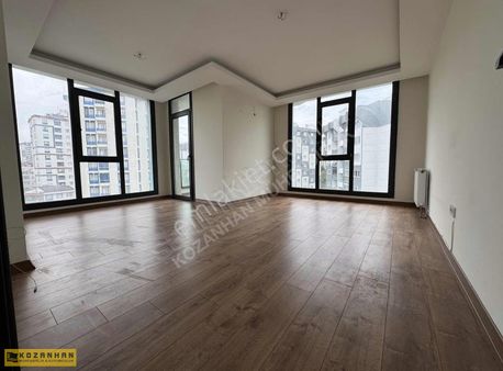 Halkalı İstasyon Mahallesinde Kiralık 2+1 Daire