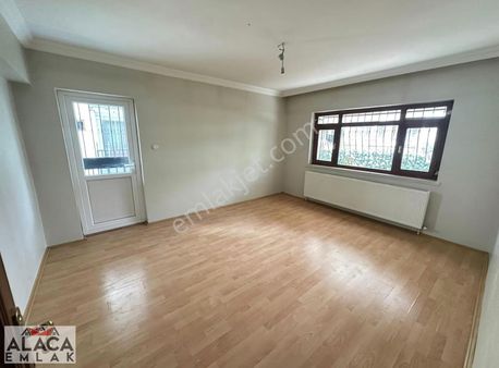 Beşikkaya Mahallesi'nde Ön Cephe Yüksek Giriş 2+1 Daire