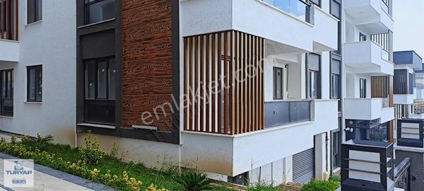 Site İçi Ferah Kiralık Daire Çiftlikköy