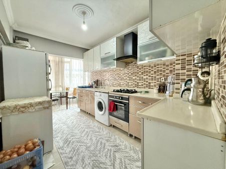 Taşcılar'dan Cumartesi Pazarı Yanı Katta Bağımsız Masrafsız 3+1 Daire