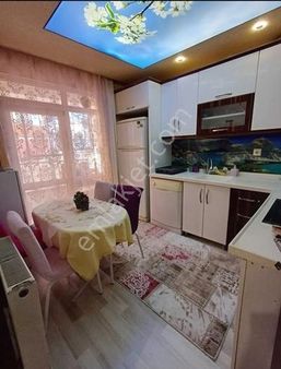 Evim Ank. Cad.yakını Eşyalarıyla Beraber Satılık Kupon Daire.!!1