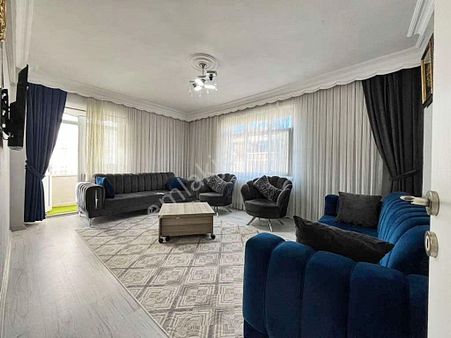 Az-er Yapıdan Vayan Mahallesinde İskanlı Ön Cephe Satılık 2+1 Daire!!