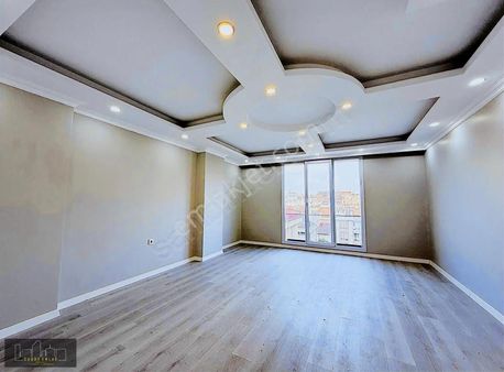 Cadde Emlak Yeşilova Mah 2+2 Güzel Konumda Sıfır Lüx Dublex Dair