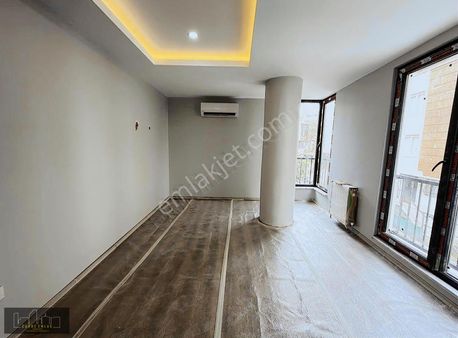 Cadde Emlak Yenimahalle Sıfır Balkonlu 2+1 80 M2 Lüx Ara Kat