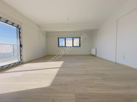 Karşıyaka Bostanlı Dudayev Üzeri Deniz Manzaralı Sıfır 3+1 Daire