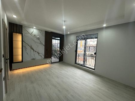 Yatırımlık , Şık , Katta 1+1 Daire