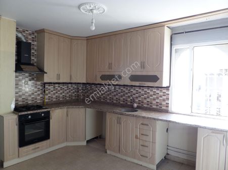 100.yılda,4.kat,3+1,doğalgazlı,çatılı Kiralık Daire