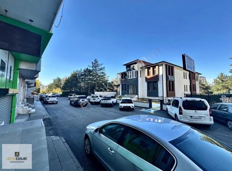 Altın Emlak'tan Şehir Merkezinde Şelale Evler'de 4+1 Yeni Boyalı