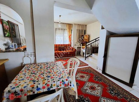 Dikili Bankacılar Sitesi 2+1 Bahçeli Eşyalı Kiralık Yazlık