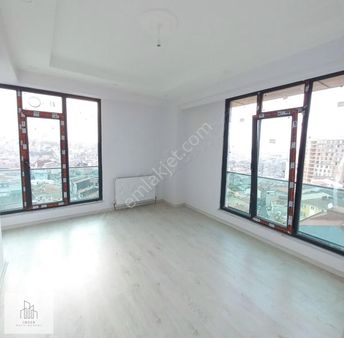 Kağıthane Talatpaşa Caddesinde Cadde Üzeri 3+1 Dublex Daire