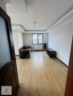 Çırçır'da Metroya Yürüme Mesafesinde Satılık 2+1 Daire