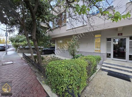 Çankaya Aziziye Mahallesi Yüksek Giriş 2+1kiralık Ev-ofis