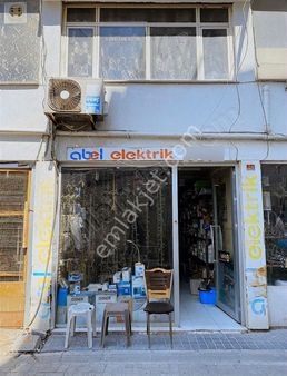 Cumhuriyet Mahallesinde Satılık Batarlı Dükkan