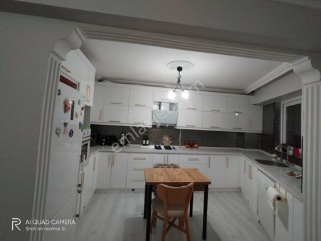 🏡 Keçili Köy Mahallesi 🏡 ✅3+2 240 M2 3 Katlınım Zemin Katı ❇️kombi Petekli