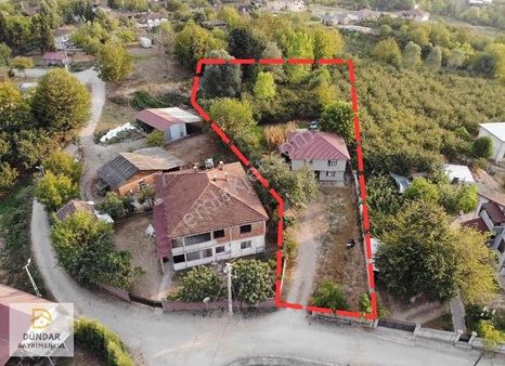 Dündar Gayrimenkul'den Hendek Lütfiyeköşk'te Yola Cepheli Arsa