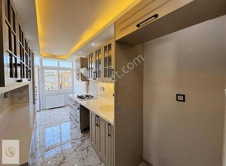 T.özal Ramazan Oğlu Cami Civarı Kısmi Ğöl Manzaralı 3+1 Satılık