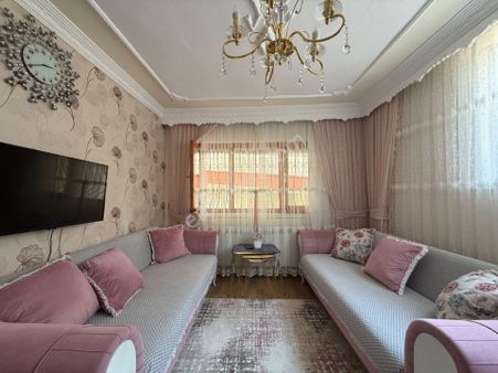 Nasip Emlak'tan Satılık 3+1 G.b. Cephe Masrafsız Daire