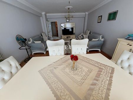 Sağduyu Caddesi Üzerinde Yapılı 3+1 Satılık Daire