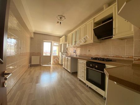 ***nasip'ten***hicret Camii Yakınında Çift Banyolu 4+1 Güney Cephe Daire