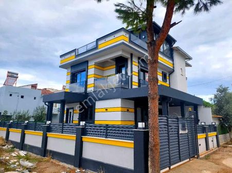 İzmir Seferihisar Doğanbey De Satılık Müstakil Bahçeli Yazlık 3+1
