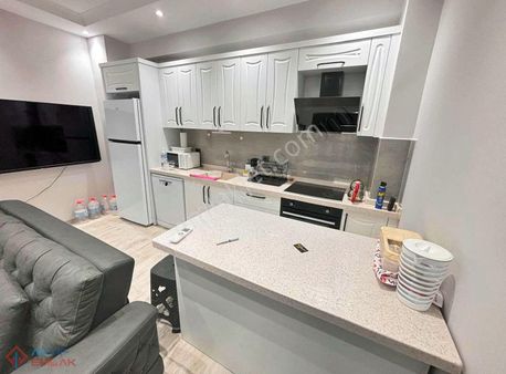 ▓aktif'ten Akçay Merkezde Cam Balkonlu Denize Yakın Lüx 1+1daire