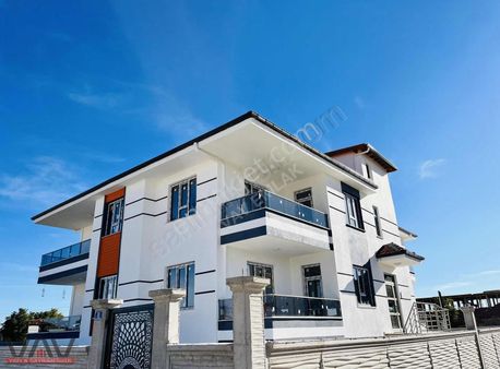 Karaman Yoluna Yürüme Mesafesine Karaslan Civarı 3+1!