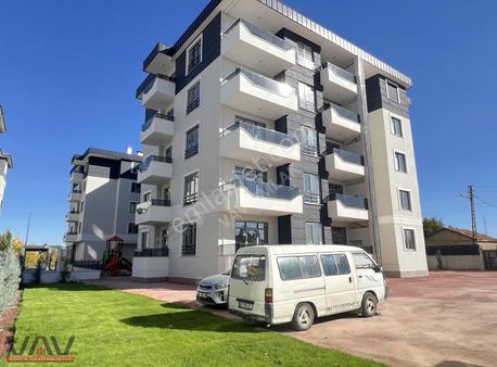 Meram Uluğbey Mahallesinde 2+1 Site İçi Lüks Ferah Daire