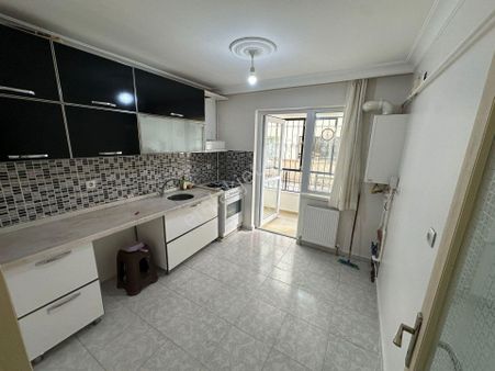 Atapark'ta Tüm Cepheleri Açık Genç Binada Masrafsız Asansörlü 3+1 Daire