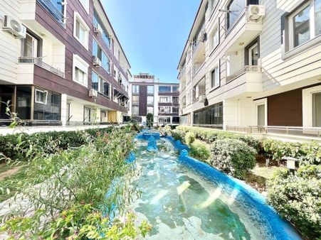 Yetkisi Yüksel'den Altınkum'da Satılık Lux Site İçinde Doğalgazlı 1+1daire